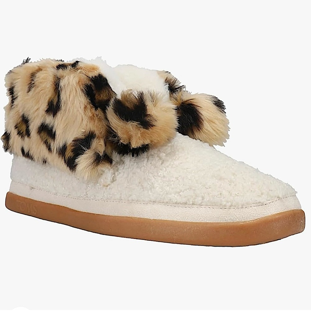 TOMS NWOT Celeste Cheetah Bootie Womens Beige Casual Slippers (Size 10)